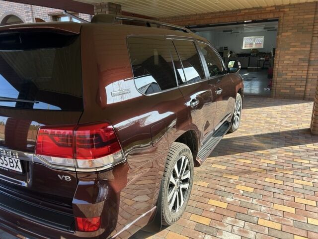 Коричневый Тойота Ленд Крузер 200, объемом двигателя 4.5 л и пробегом 101 тыс. км за 68000 $, фото 5 на Automoto.ua