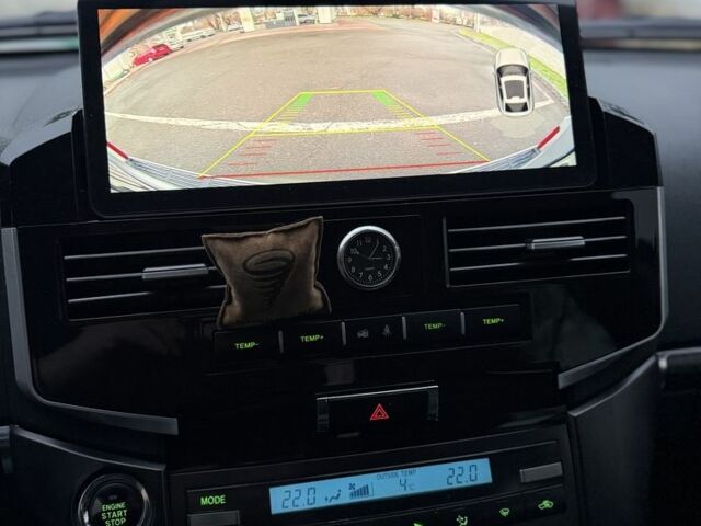 Сірий Тойота Ленд Крузер 200, об'ємом двигуна 4.5 л та пробігом 298 тис. км за 24200 $, фото 12 на Automoto.ua