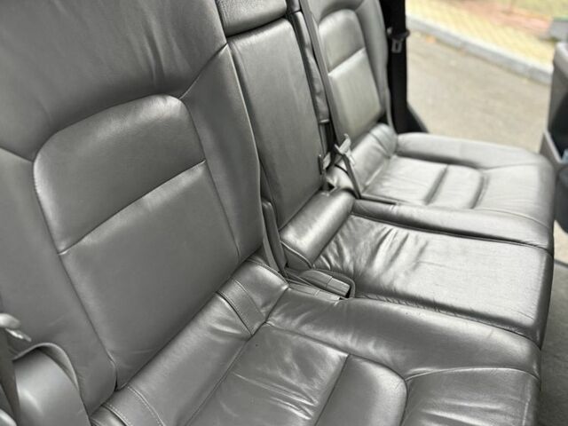 Сірий Тойота Ленд Крузер 200, об'ємом двигуна 4.5 л та пробігом 298 тис. км за 24200 $, фото 10 на Automoto.ua