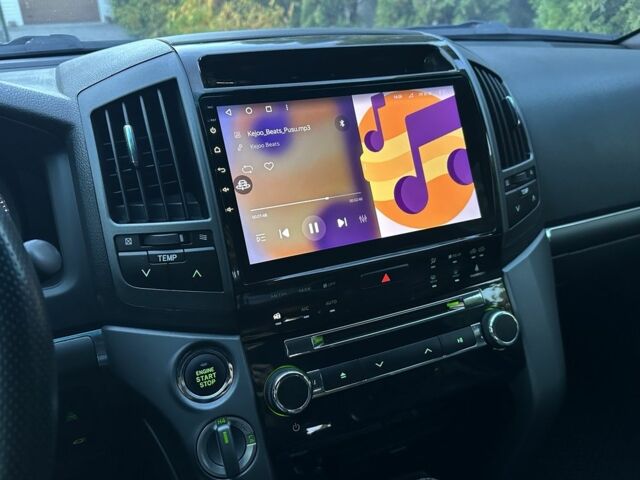 Серый Тойота Ленд Крузер 200, объемом двигателя 4.5 л и пробегом 209 тыс. км за 30000 $, фото 5 на Automoto.ua