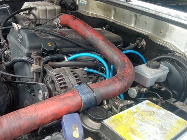 Серый Тойота Ленд Крузер 80, объемом двигателя 2.8 л и пробегом 120 тыс. км за 5236 $, фото 7 на Automoto.ua