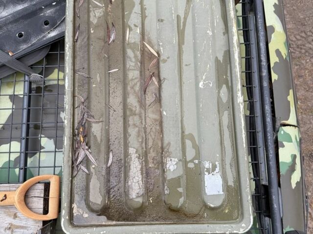 Зеленый Тойота Ленд Крузер 80, объемом двигателя 4.2 л и пробегом 90 тыс. км за 16000 $, фото 8 на Automoto.ua