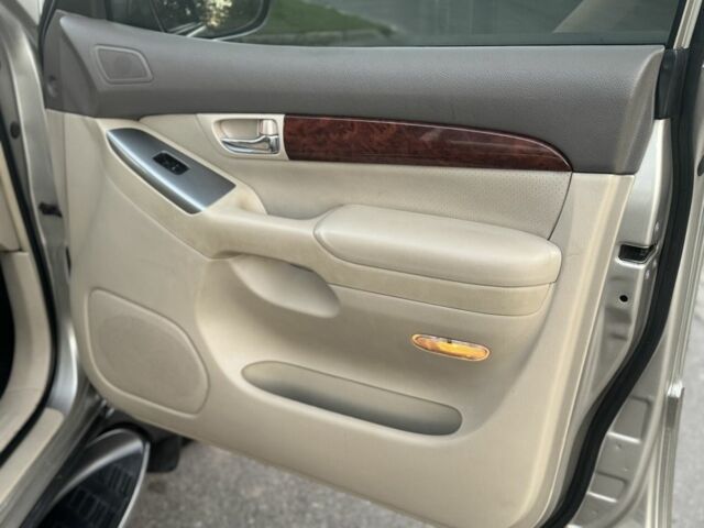 Бежевий Тойота Ленд Крузер Прадо 120, об'ємом двигуна 4 л та пробігом 304 тис. км за 13300 $, фото 15 на Automoto.ua