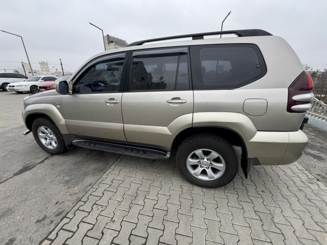 Бежевый Тойота Ленд Крузер Прадо 120, объемом двигателя 3 л и пробегом 200 тыс. км за 18700 $, фото 5 на Automoto.ua