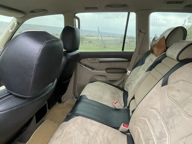 Бежевый Тойота Ленд Крузер Прадо 120, объемом двигателя 2.7 л и пробегом 310 тыс. км за 302 $, фото 7 на Automoto.ua