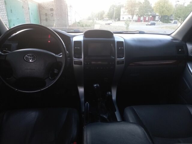 Бежевий Тойота Ленд Крузер Прадо 120, об'ємом двигуна 4 л та пробігом 2 тис. км за 13000 $, фото 1 на Automoto.ua