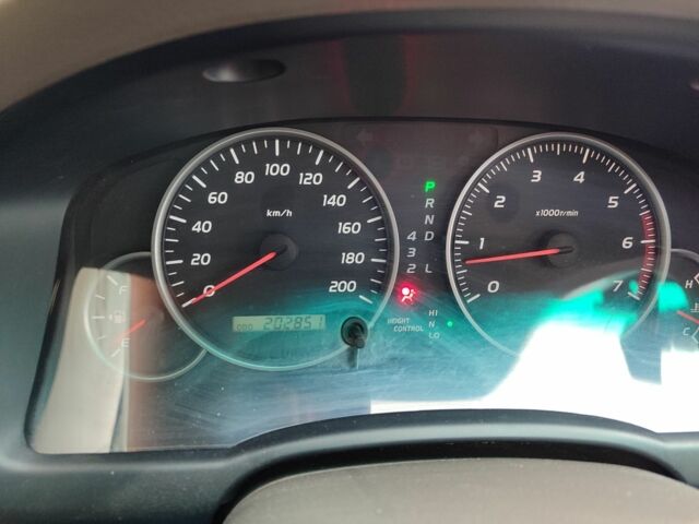 Бежевый Тойота Ленд Крузер Прадо 120, объемом двигателя 4 л и пробегом 203 тыс. км за 13800 $, фото 10 на Automoto.ua