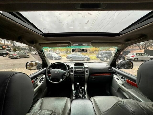 Черный Тойота Ленд Крузер Прадо 120, объемом двигателя 0 л и пробегом 118 тыс. км за 9600 $, фото 6 на Automoto.ua