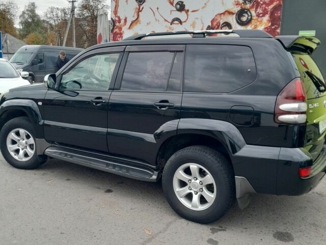 Черный Тойота Ленд Крузер Прадо 120, объемом двигателя 0 л и пробегом 250 тыс. км за 11500 $, фото 1 на Automoto.ua