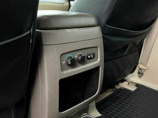 Черный Тойота Ленд Крузер Прадо 120, объемом двигателя 2.7 л и пробегом 293 тыс. км за 7890 $, фото 20 на Automoto.ua