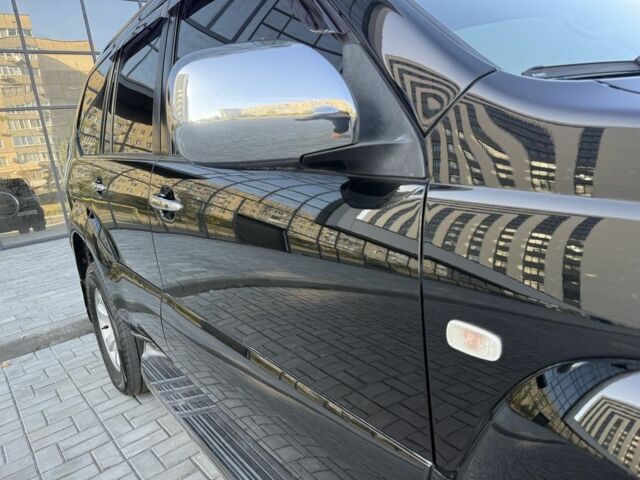 Чорний Тойота Ленд Крузер Прадо 120, об'ємом двигуна 2.7 л та пробігом 300 тис. км за 12500 $, фото 3 на Automoto.ua