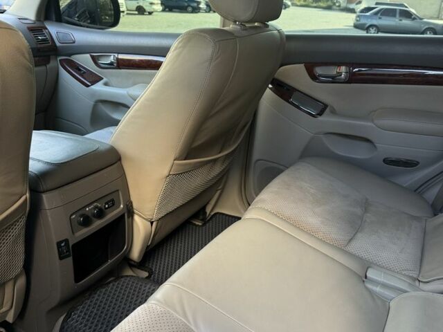 Чорний Тойота Ленд Крузер Прадо 120, об'ємом двигуна 2.7 л та пробігом 300 тис. км за 12500 $, фото 5 на Automoto.ua