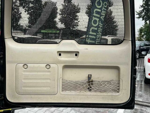 Черный Тойота Ленд Крузер Прадо 120, объемом двигателя 2.7 л и пробегом 293 тыс. км за 7890 $, фото 22 на Automoto.ua