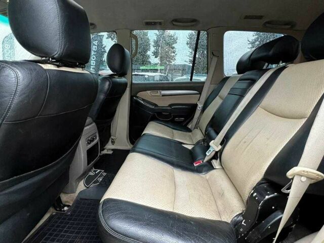 Черный Тойота Ленд Крузер Прадо 120, объемом двигателя 2.7 л и пробегом 293 тыс. км за 7890 $, фото 19 на Automoto.ua