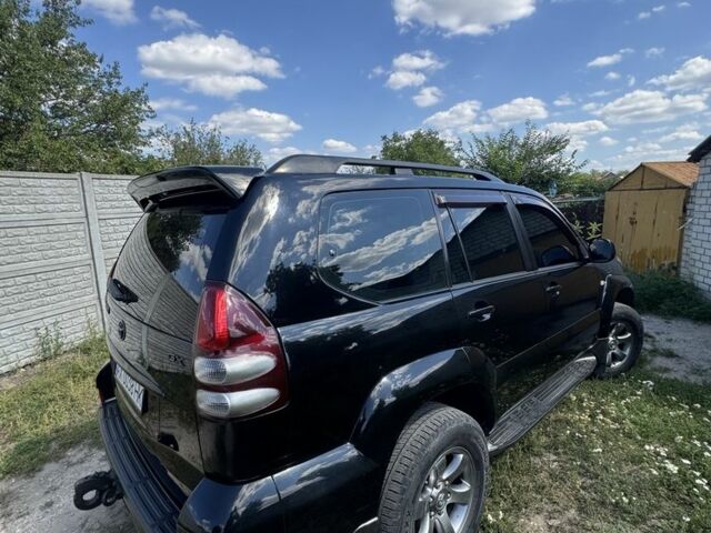 Тойота Ленд Крузер Прадо 120 2005 у Харкові на Automoto.ua Чорний Тойота Ленд Крузер Прадо 120, об'ємом двигуна 2.7 л та пробігом 326 тис. км за 14500 $, фото 5 на Automoto.ua