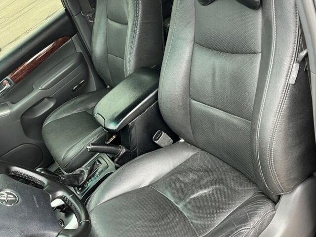 Черный Тойота Ленд Крузер Прадо 120, объемом двигателя 4 л и пробегом 491 тыс. км за 12000 $, фото 10 на Automoto.ua