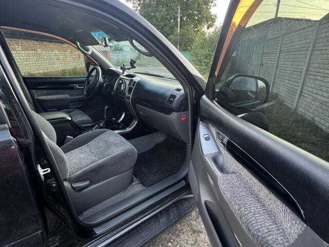 Тойота Ленд Крузер Прадо 120 2005 у Харкові на Automoto.ua Чорний Тойота Ленд Крузер Прадо 120, об'ємом двигуна 2.7 л та пробігом 326 тис. км за 14500 $, фото 13 на Automoto.ua