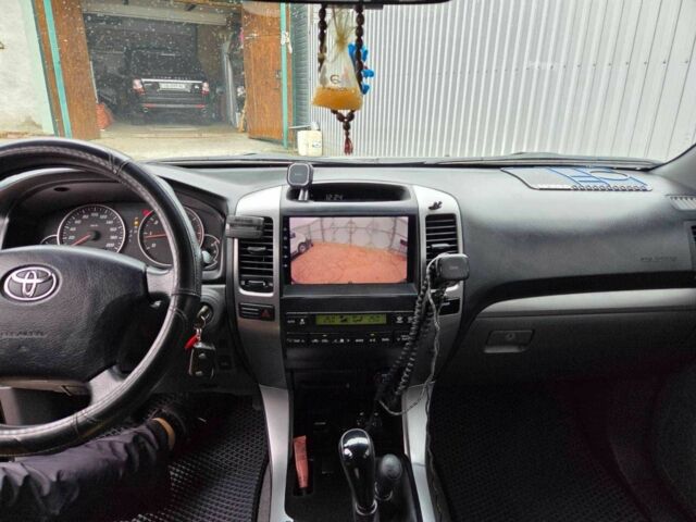 Черный Тойота Ленд Крузер Прадо 120, объемом двигателя 2.7 л и пробегом 323 тыс. км за 12500 $, фото 11 на Automoto.ua