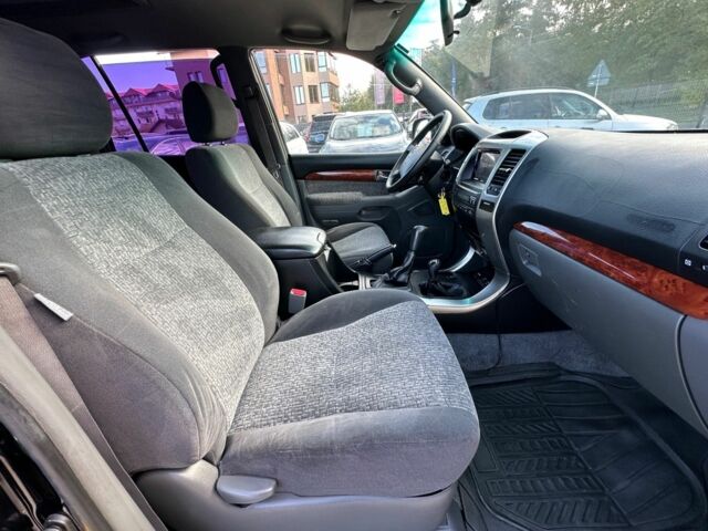 Чорний Тойота Ленд Крузер Прадо 120, об'ємом двигуна 0 л та пробігом 273 тис. км за 5000 $, фото 23 на Automoto.ua