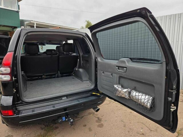 Черный Тойота Ленд Крузер Прадо 120, объемом двигателя 2.7 л и пробегом 323 тыс. км за 12500 $, фото 6 на Automoto.ua