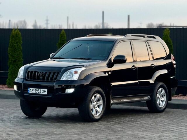 Чорний Тойота Ленд Крузер Прадо 120, об'ємом двигуна 4 л та пробігом 214 тис. км за 15999 $, фото 3 на Automoto.ua