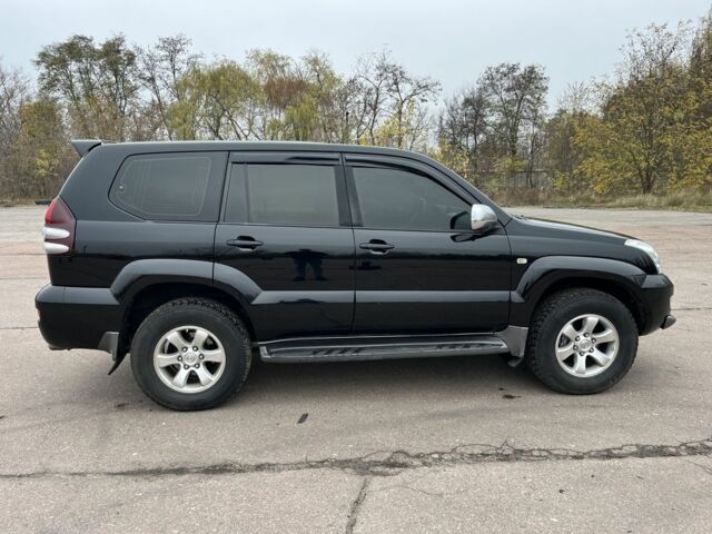 Черный Тойота Ленд Крузер Прадо 120, объемом двигателя 4 л и пробегом 491 тыс. км за 12000 $, фото 9 на Automoto.ua