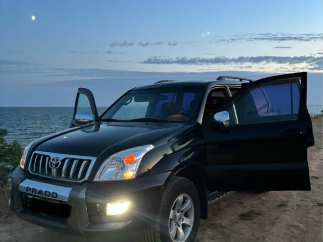 Черный Тойота Ленд Крузер Прадо 120, объемом двигателя 2.7 л и пробегом 314 тыс. км за 13000 $, фото 1 на Automoto.ua