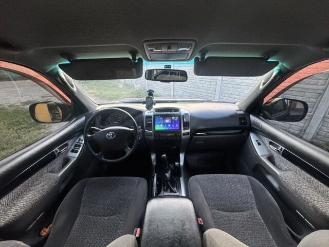 Тойота Ленд Крузер Прадо 120 2005 у Харкові на Automoto.ua Чорний Тойота Ленд Крузер Прадо 120, об'ємом двигуна 2.7 л та пробігом 326 тис. км за 14500 $, фото 8 на Automoto.ua