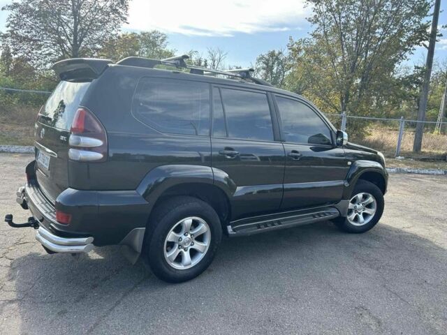 Чорний Тойота Ленд Крузер Прадо 120, об'ємом двигуна 2.7 л та пробігом 287 тис. км за 14800 $, фото 2 на Automoto.ua