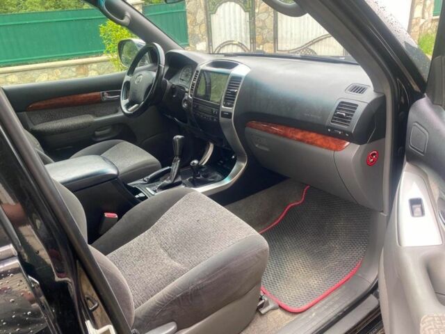 Черный Тойота Ленд Крузер Прадо 120, объемом двигателя 2.7 л и пробегом 240 тыс. км за 11500 $, фото 3 на Automoto.ua