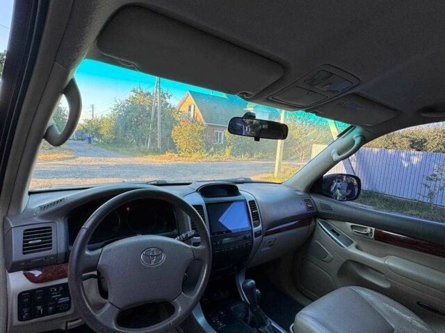 Черный Тойота Ленд Крузер Прадо 120, объемом двигателя 4 л и пробегом 207 тыс. км за 15999 $, фото 18 на Automoto.ua