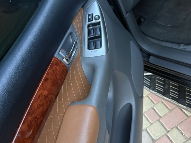 Чорний Тойота Ленд Крузер Прадо 120, об'ємом двигуна 2.7 л та пробігом 322 тис. км за 11700 $, фото 14 на Automoto.ua