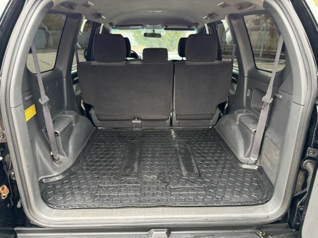 Черный Тойота Ленд Крузер Прадо 120, объемом двигателя 2.7 л и пробегом 188 тыс. км за 12000 $, фото 6 на Automoto.ua