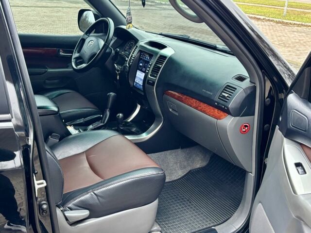 Черный Тойота Ленд Крузер Прадо 120, объемом двигателя 2.7 л и пробегом 224 тыс. км за 13200 $, фото 8 на Automoto.ua