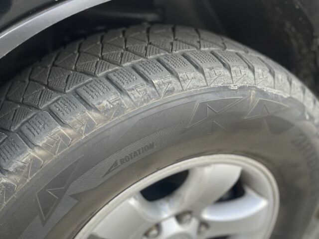 Черный Тойота Ленд Крузер Прадо 120, объемом двигателя 2.7 л и пробегом 230 тыс. км за 13999 $, фото 5 на Automoto.ua