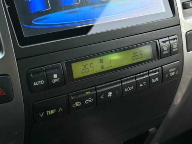 Черный Тойота Ленд Крузер Прадо 120, объемом двигателя 4 л и пробегом 214 тыс. км за 15999 $, фото 18 на Automoto.ua