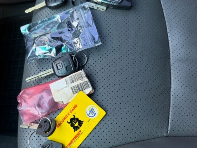 Черный Тойота Ленд Крузер Прадо 120, объемом двигателя 4 л и пробегом 233 тыс. км за 15700 $, фото 23 на Automoto.ua