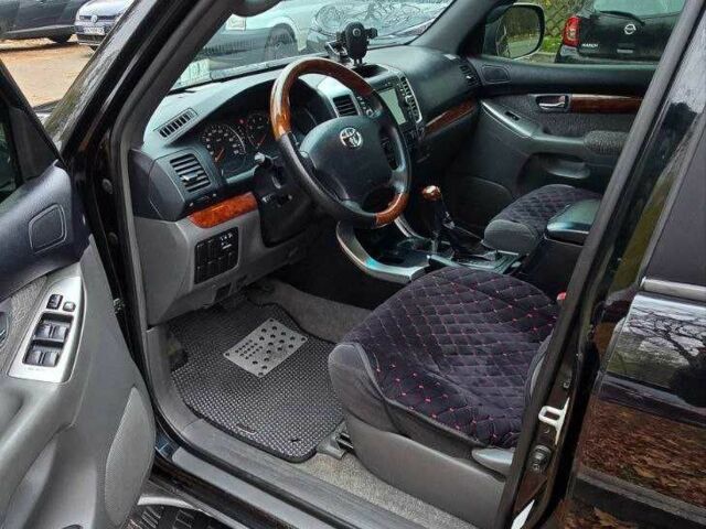 Чорний Тойота Ленд Крузер Прадо 120, об'ємом двигуна 2.7 л та пробігом 227 тис. км за 12600 $, фото 6 на Automoto.ua