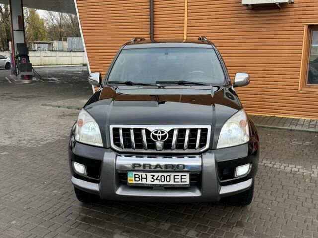 Черный Тойота Ленд Крузер Прадо 120, объемом двигателя 4 л и пробегом 233 тыс. км за 15700 $, фото 1 на Automoto.ua