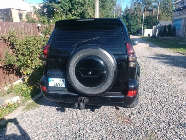 Черный Тойота Ленд Крузер Прадо 120, объемом двигателя 4 л и пробегом 257 тыс. км за 10000 $, фото 4 на Automoto.ua