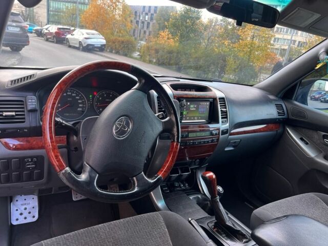 Чорний Тойота Ленд Крузер Прадо 120, об'ємом двигуна 2.7 л та пробігом 306 тис. км за 9300 $, фото 11 на Automoto.ua