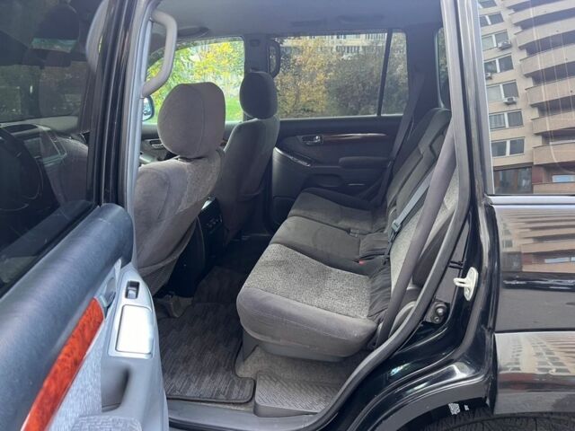 Чорний Тойота Ленд Крузер Прадо 120, об'ємом двигуна 2.7 л та пробігом 306 тис. км за 9300 $, фото 7 на Automoto.ua