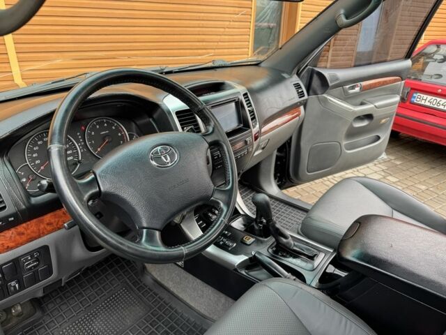 Черный Тойота Ленд Крузер Прадо 120, объемом двигателя 4 л и пробегом 233 тыс. км за 15700 $, фото 14 на Automoto.ua