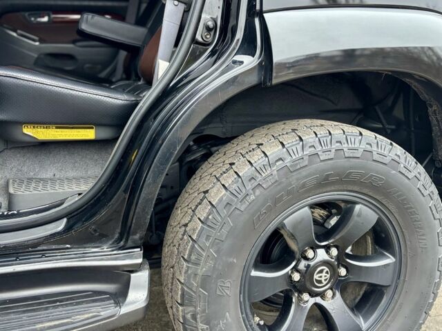 Черный Тойота Ленд Крузер Прадо 120, объемом двигателя 2.7 л и пробегом 224 тыс. км за 13200 $, фото 15 на Automoto.ua