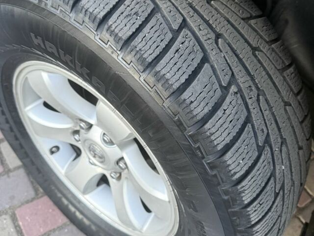 Чорний Тойота Ленд Крузер Прадо 120, об'ємом двигуна 2.7 л та пробігом 322 тис. км за 11700 $, фото 15 на Automoto.ua