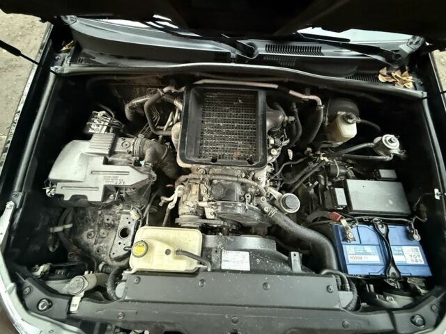 Черный Тойота Ленд Крузер Прадо 120, объемом двигателя 3 л и пробегом 277 тыс. км за 15900 $, фото 15 на Automoto.ua