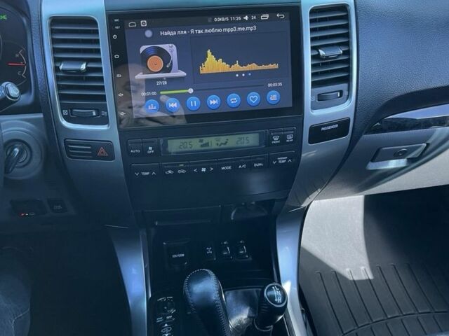 Черный Тойота Ленд Крузер Прадо 120, объемом двигателя 4 л и пробегом 377 тыс. км за 17300 $, фото 7 на Automoto.ua