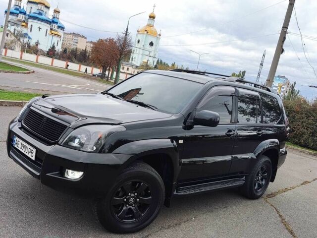 Черный Тойота Ленд Крузер Прадо 120, объемом двигателя 2.7 л и пробегом 250 тыс. км за 14200 $, фото 1 на Automoto.ua