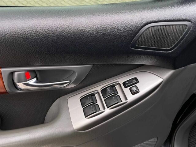 Черный Тойота Ленд Крузер Прадо 120, объемом двигателя 2.7 л и пробегом 250 тыс. км за 13800 $, фото 8 на Automoto.ua