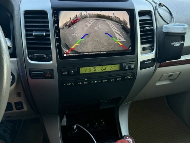 Чорний Тойота Ленд Крузер Прадо 120, об'ємом двигуна 4 л та пробігом 289 тис. км за 16500 $, фото 3 на Automoto.ua